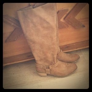 Women's boots